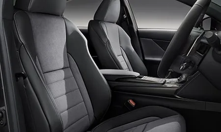 Lexus IS300H F SPORT MODE BLACK S (AVE30)