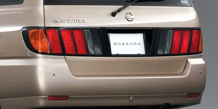 Nissan Bassara J (JTNU30)
