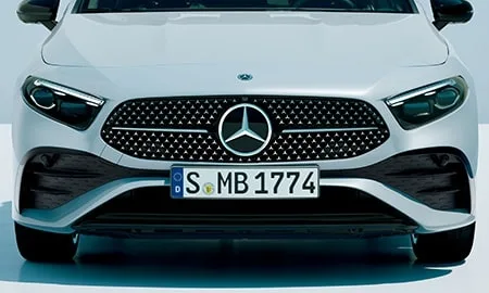 Mercedes Benz Aclass Sedan A180 SEDAN FINAL EDITION (177184)