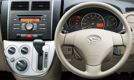 Daihatsu Mira X (L285S)