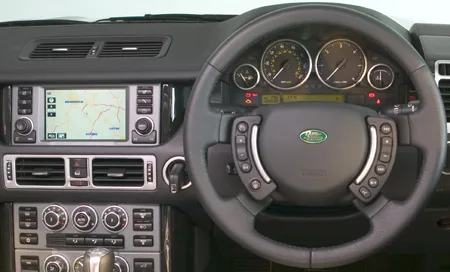 Land Rover Range Rover SUPERCHARGED (LM42S)