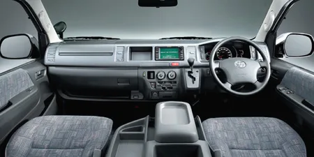Toyota Hiace Wagon DX (TRH219W)