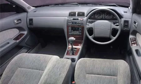 Nissan Cefiro 30S.TOURING (HA32)