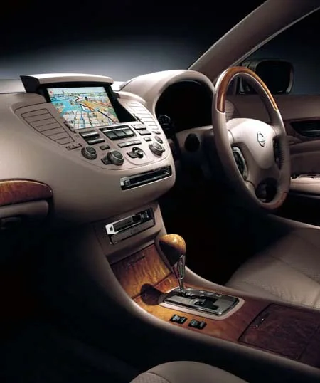 Nissan Cima 300G (HF50)