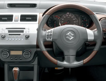 Suzuki Swift STYLE (ZD11S)