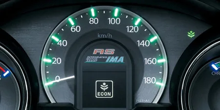 Honda Fit Hybrid SHES (GP1)