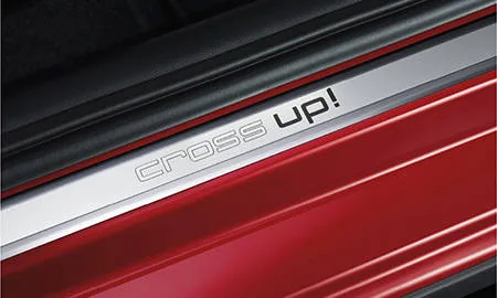 Volkswagen UP CROSS UP! (AACHYW)