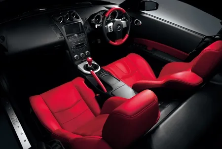 Nissan Fairlady Z VERSION S (Z33)