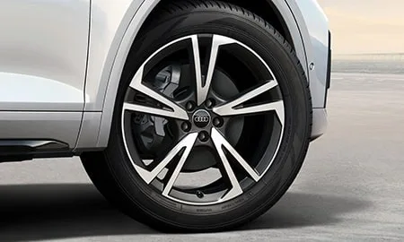 Audi Q5 HIGH STYLE (FYDTPA / FYDTPS)