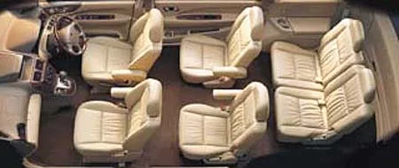 Mitsubishi Chariot Grandis ROYAL (N96W)