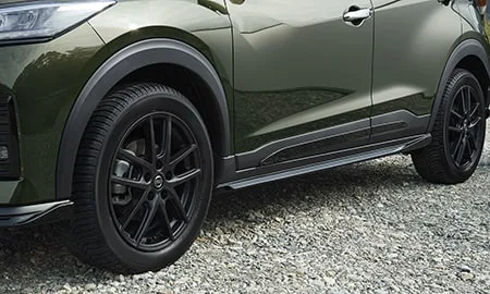 Nissan Kicks X FOUR COLUMBIA EDITION (SNP15)