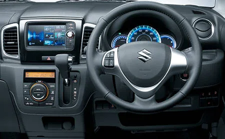Suzuki Spacia Custom TS (MK32S)