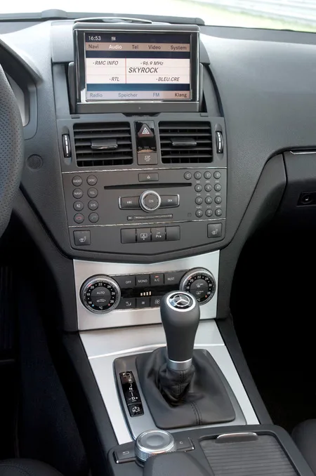 Mercedes Benz Cclass C63 AMG (204077)
