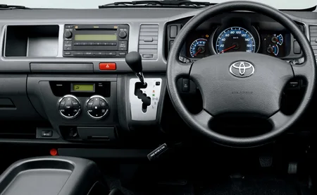 Toyota Hiace Wagon GRAND CABIN (TRH229W)