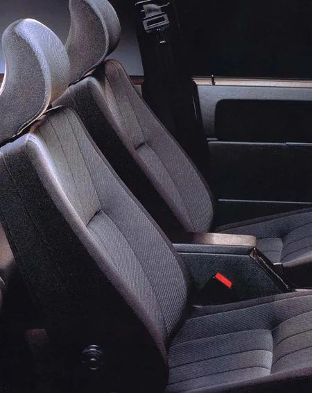 Volvo 940 Estate 940GL ESTATE (9B230W)