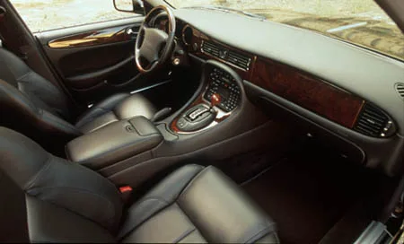 Jaguar XJ EXECUTIVE 3.2-V8 (J13KB / J13LB / J15MB)