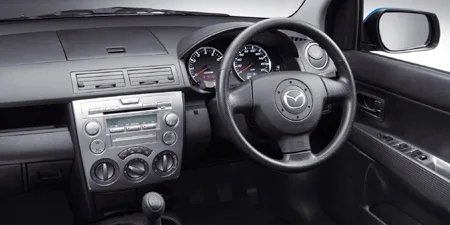 Mazda Demio SPORT (DY5W)