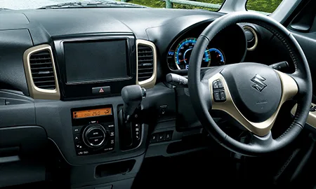 Suzuki Spacia Custom J STYLE (MK32S)