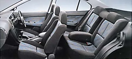 Mitsubishi Galant VIVACE (EC1A)
