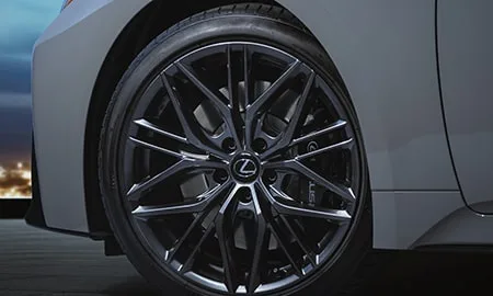 Lexus IS500 F SPORT PERFORMANCE (USE30)