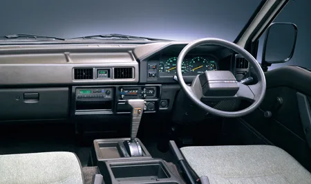 Mitsubishi Delica Van GL (P45V)