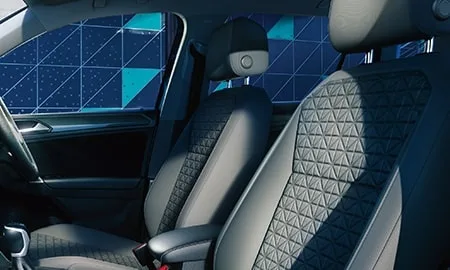 Volkswagen Tiguan TSI 4MOTION ACTIVE (5NDNNF)