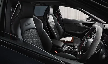 Audi RS4 Avant RS COMPETITION (8WDECF)