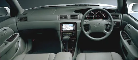Toyota Camry Gracia Sedan 2.5 (MCV21)