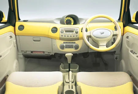 Daihatsu Esse L (L245S)