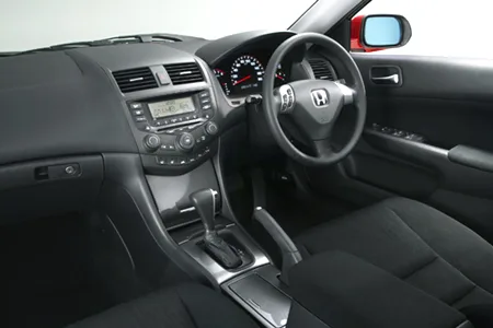 Honda Accord Wagon 24E SPORTS PACKAGE (CM3)