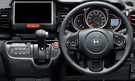 Honda Nbox Plus Custom 2TONE COLOR STYLE G TURBO L PACKAGE (JF2)