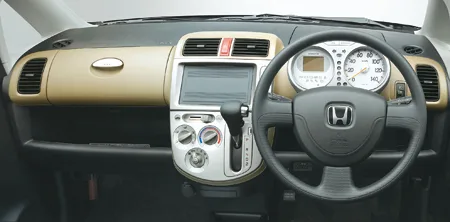 Honda Life F (JB6)