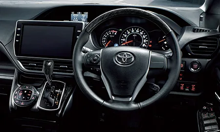 Toyota Noah SI WxB III (ZRR80W)