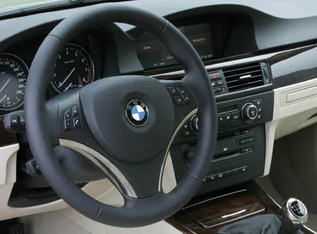 Bmw 3 Series 320i (WA20)