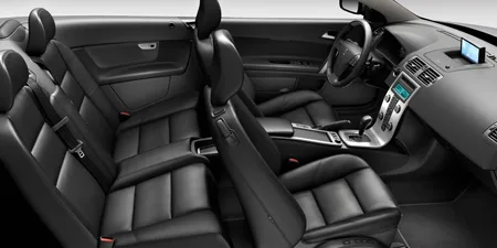 Volvo C70 T5 TE (MB5254)