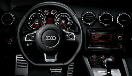 Audi TT Roadster 2.0 TFSI (8JBWA)
