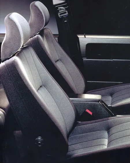 Volvo 940 POLAR (9B230)