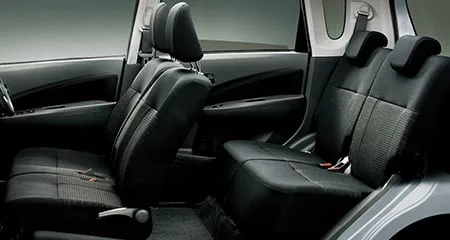 Daihatsu Move CUSTOM X SA (LA110S)