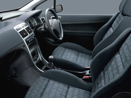Peugeot 307 STYLE (T5NFU)