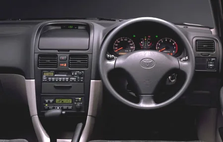 Toyota Caldina E (AT211G)