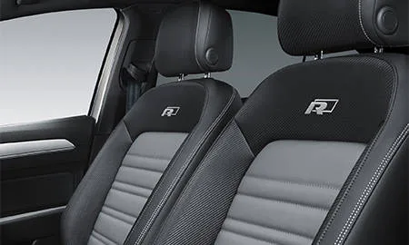 Volkswagen Passat Variant TSI R LINE (3CCZE)
