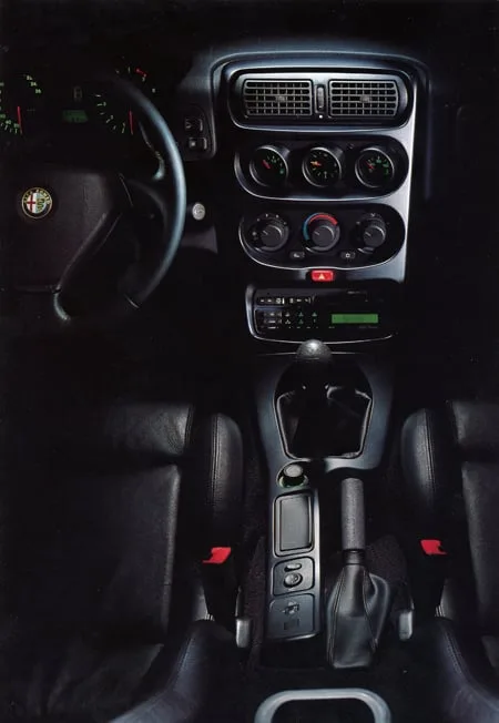 Alfa Romeo Alfa Gtv 3.0 V6 24V (916C1)