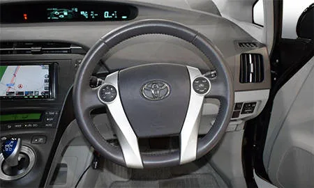 Toyota Prius S (ZVW30)