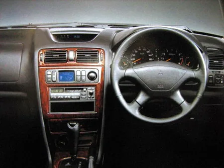 Mitsubishi Legnum VIENTO-S (EC1W)