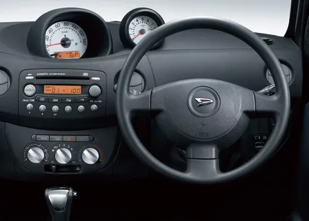 Daihatsu Esse X (L245S)