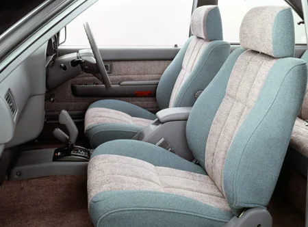 Toyota Hilux Surf SSR (YN130G)