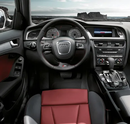 Audi S4 Avant BASE GRADE (8KCAKF)