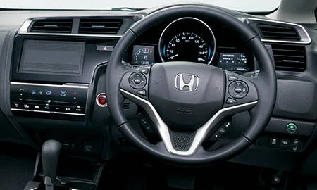 Honda Fit 15XL HONDA SENSING (GK5)