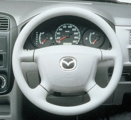 Mazda Demio GL-X (DW5W)