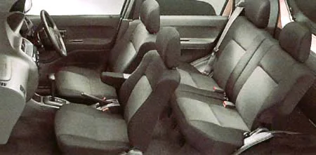 Daihatsu Terios Lucia BASE GRADE (J111G)